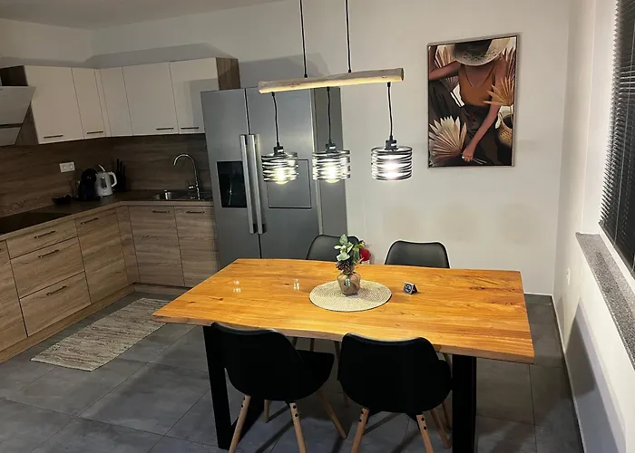 Apartma Rebolj *
